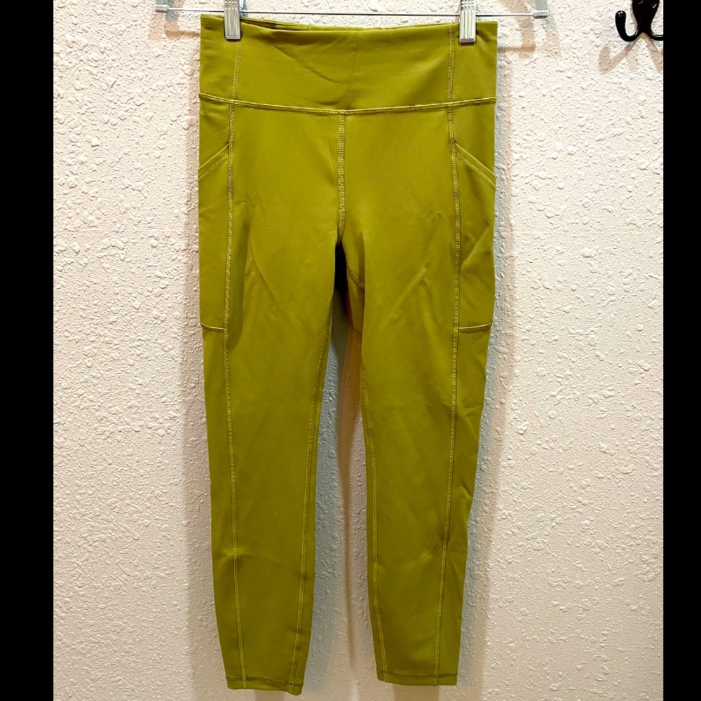 Lululemon invigorate tight